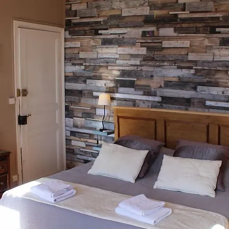 Oda ve Kahvaltı Maison 225 4*