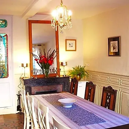 Maison 225 Bed & Breakfast 4*