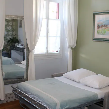 Bed & Breakfast Maison 225